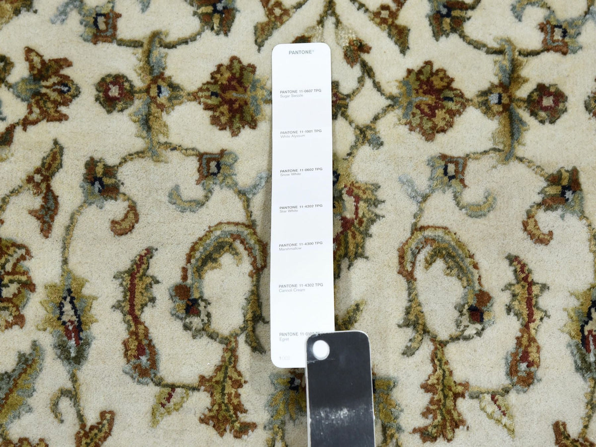 Rajasthan Rajasthan hand-knotted wool/silk runner in Ivory & Black, 2'6" x 8'2" — SKU O075277 (view 4)