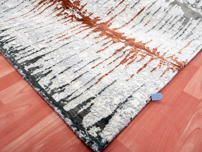 Modern / Contemporary hand-knotted wool/silk rug in Gray, 10'2" x 13'11" — SKU O075299 (view 7)