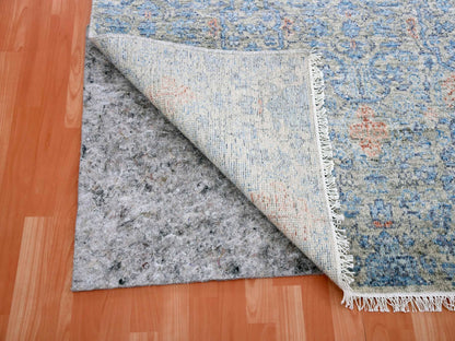 Modern / Contemporary hand-knotted wool rug in Gray, 9' x 12'4" — SKU O075306 (view 4)