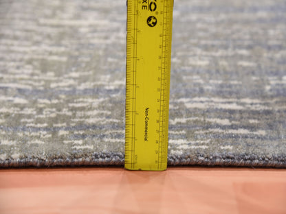 Modern / Contemporary hand-knotted wool runner in Gray, 2'6" x 6'3" — SKU O075308 (view 6)