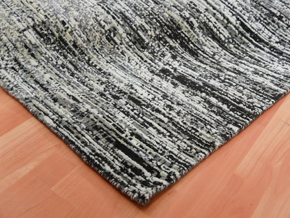 Modern / Contemporary hand-knotted wool/silk rug in Black, 9'10" x 14'0", SKU O075335