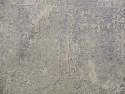 Grey 8'2" x 8'2" Modern / Contemporary Hand knotted Wool/Silk Rug - Sku: O075345