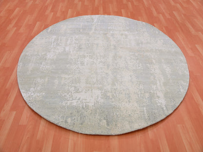 Grey 7'1" x 7'2" Modern / Contemporary Hand knotted Wool/Silk Rug - Sku: O075346