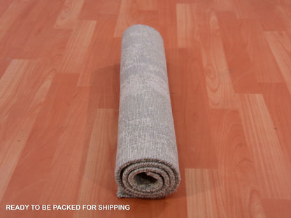 Grey 2'0" x 3'1" Modern / Contemporary Hand knotted Wool/Silk Rug - Sku: O075351