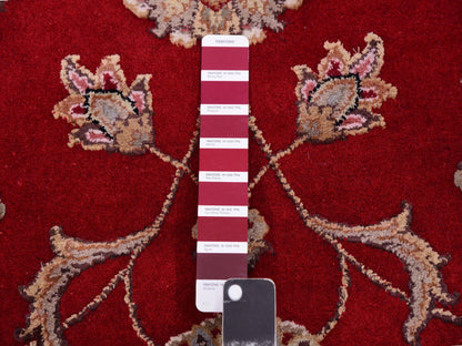 Red 7'10" x 7'11" Traditional Hand knotted Wool Rug - Sku: O075354