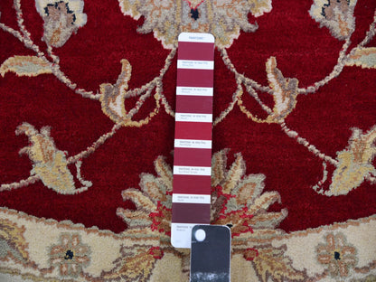 Red 7'11" x 7'11" Traditional Hand knotted Wool Rug - Sku: O075356