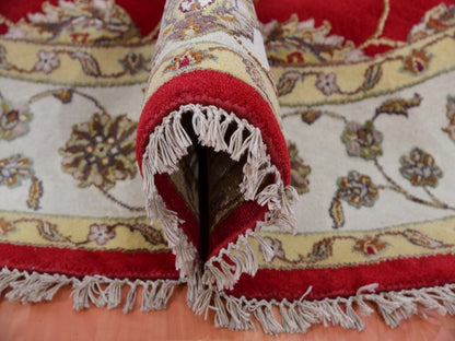 Red 6'0" x 6'0" Traditional Hand knotted Wool Rug - Sku: O075362