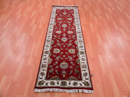 Red 2'6" x 8'2" Traditional Hand knotted Wool/Silk Rug - Sku: O075393