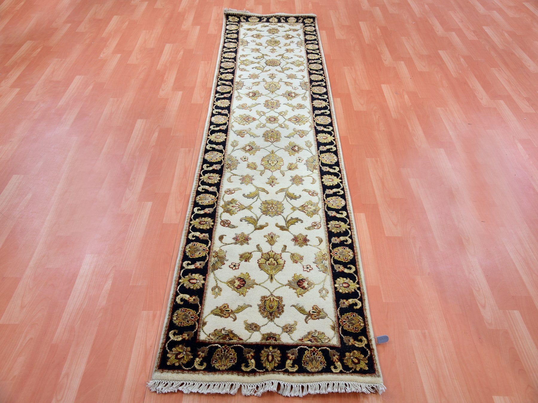 Ivory 2'5" x 10'1" Traditional Hand knotted Wool/Silk Rug - Sku: O075394