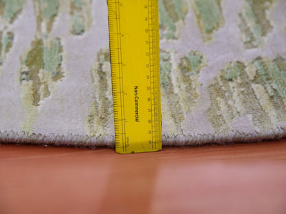 Silk hand-knotted silk rug in Green, 6'1" x 6'2", SKU O075422