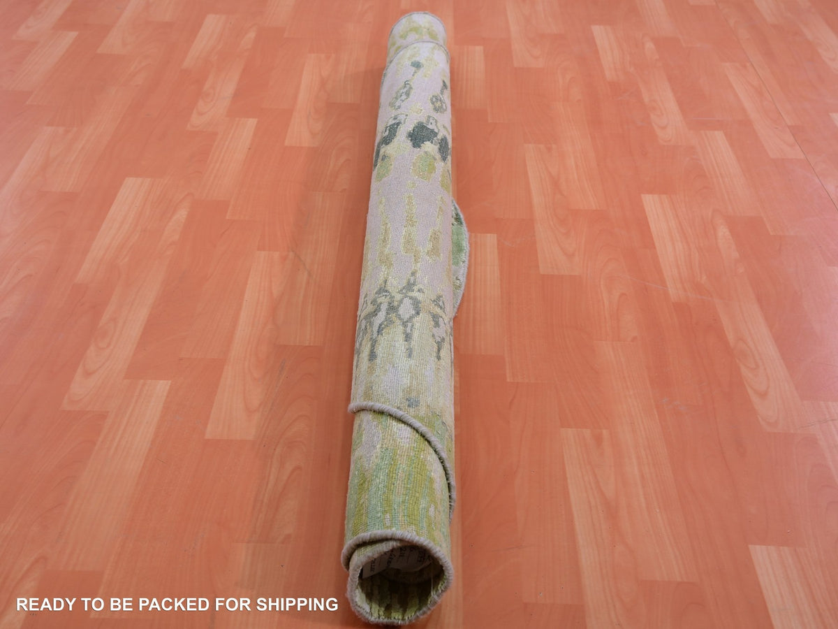 Silk hand-knotted silk rug in Green, 6'1" x 6'2", SKU O075422