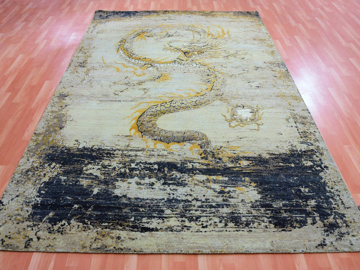 Traditional hand-knotted wool rug in Beige, 7'11" x 10'4", SKU O075435