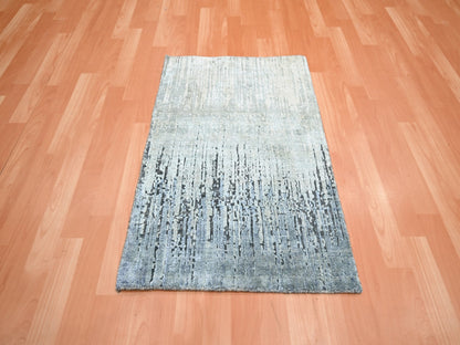 Grey 2'1" x 3'0" Modern / Contemporary Hand knotted Silk Rug - Sku: O075486