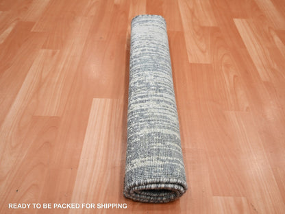 Grey 2'1" x 3'0" Modern / Contemporary Hand knotted Silk Rug - Sku: O075486