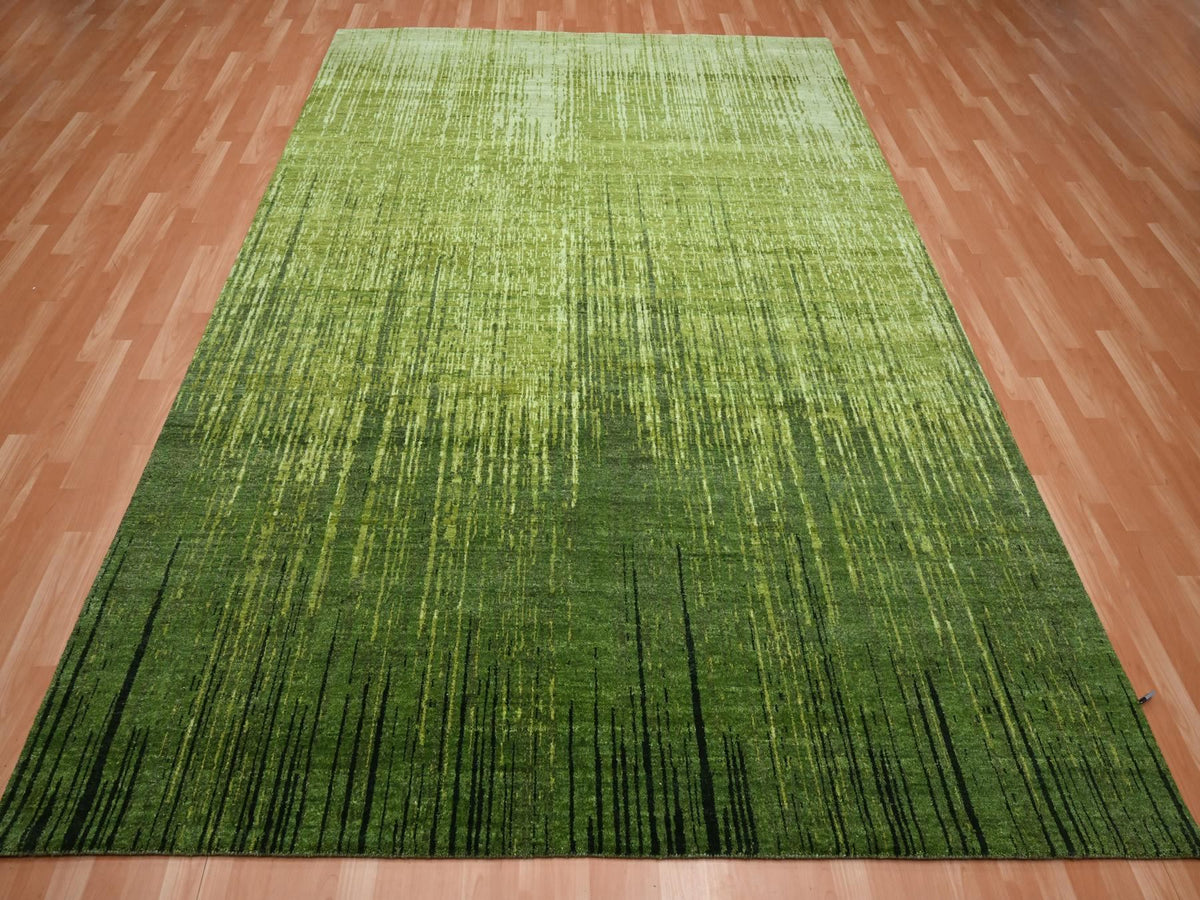 Modern / Contemporary hand-knotted wool rug in Green, 8'2" x 10'3", SKU O075515