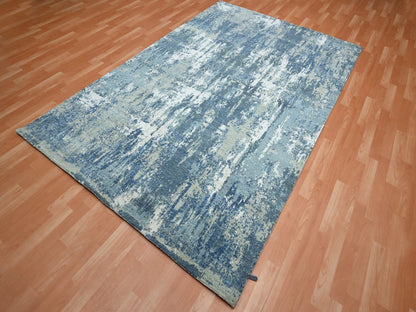 Modern / Contemporary hand-knotted wool/silk rug in Blue, 6'0" x 9'2", SKU O075534