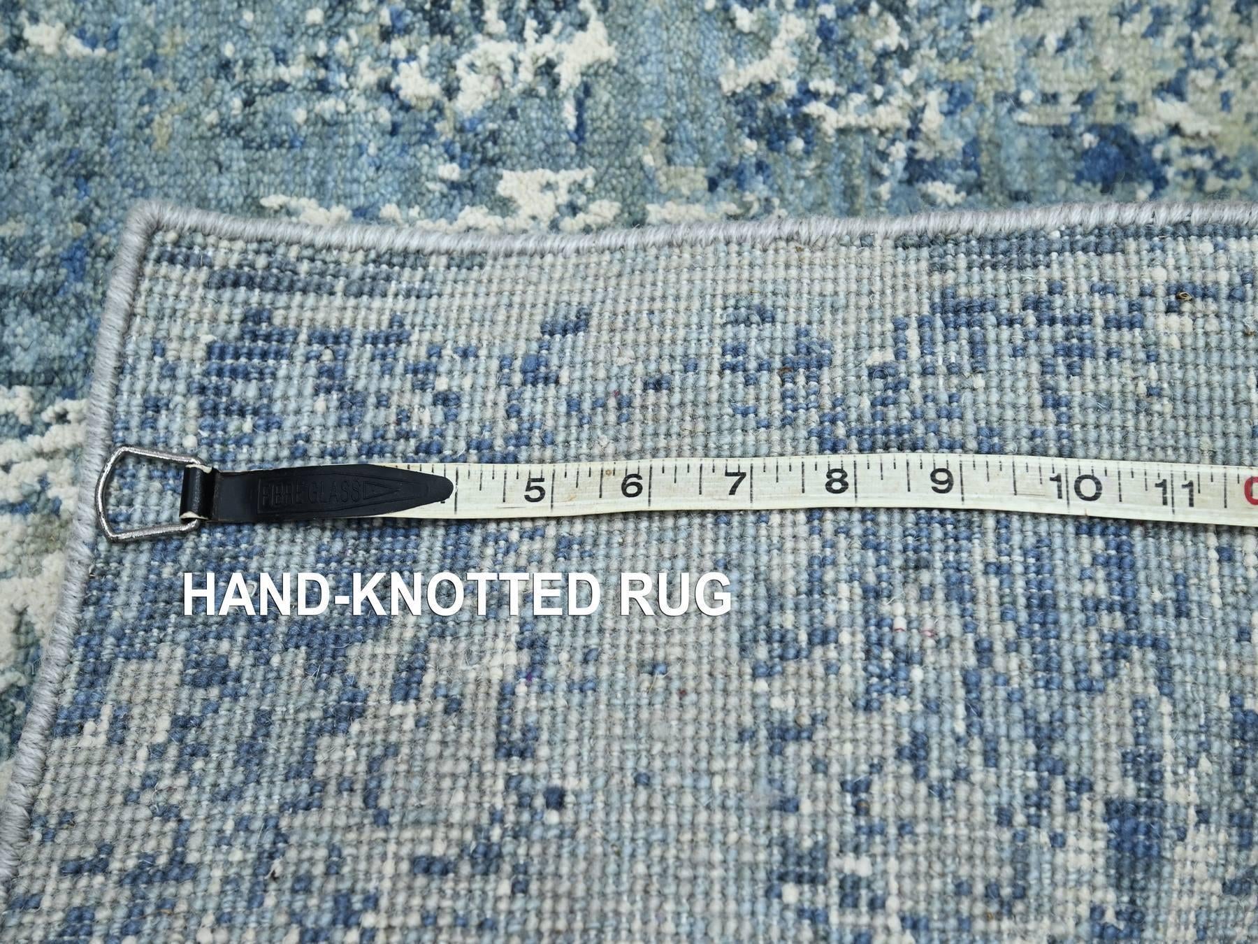 Modern / Contemporary hand-knotted wool/silk rug in Blue, 2'1" x 3'0", SKU O075540