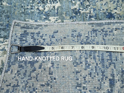 Modern / Contemporary hand-knotted wool/silk rug in Blue, 2'1" x 3'0", SKU O075540