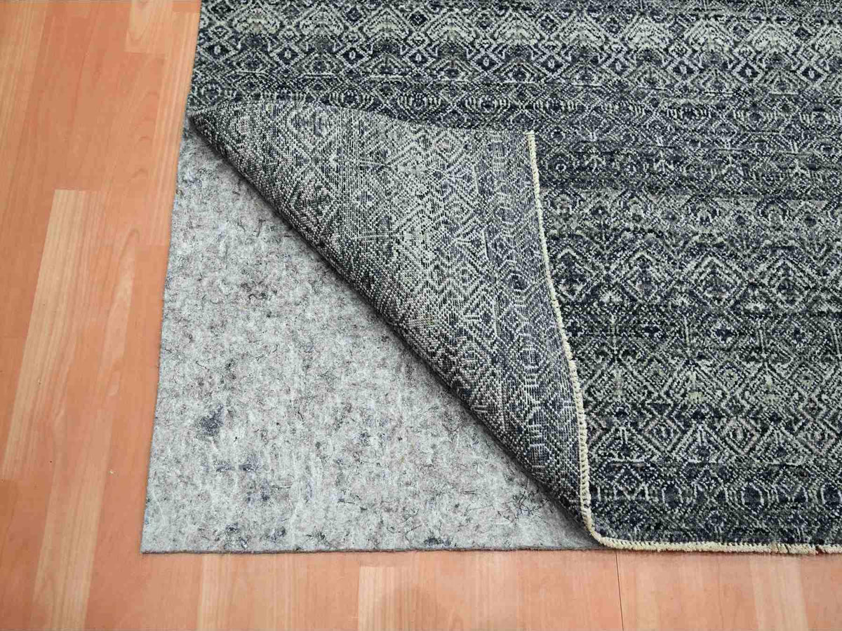 Modern / Contemporary hand-knotted wool rug in Black, 9'2" x 11'10", SKU O075545