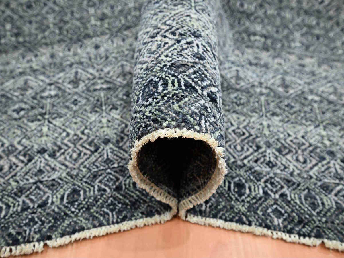 Modern / Contemporary hand-knotted wool rug in Black, 9'2" x 11'10", SKU O075545