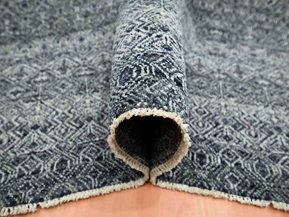 Modern / Contemporary hand-knotted wool rug in Black, 9'2" x 11'10", SKU O075545