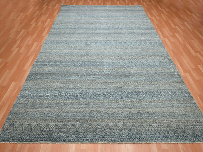 Modern / Contemporary hand-knotted wool rug in Gray, 9' x 12'2", SKU O075546 (view 2)