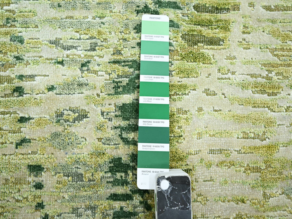 Modern / Contemporary hand-knotted silk runner in Green, 2'6" x 8'2", SKU O075547