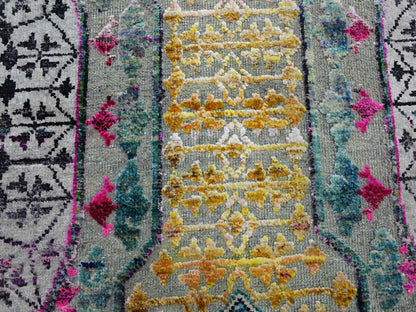 Mamluk Mamluk hand-knotted wool/silk rug in Yellow, 8' x 8'1" — SKU O075552 (view 8)