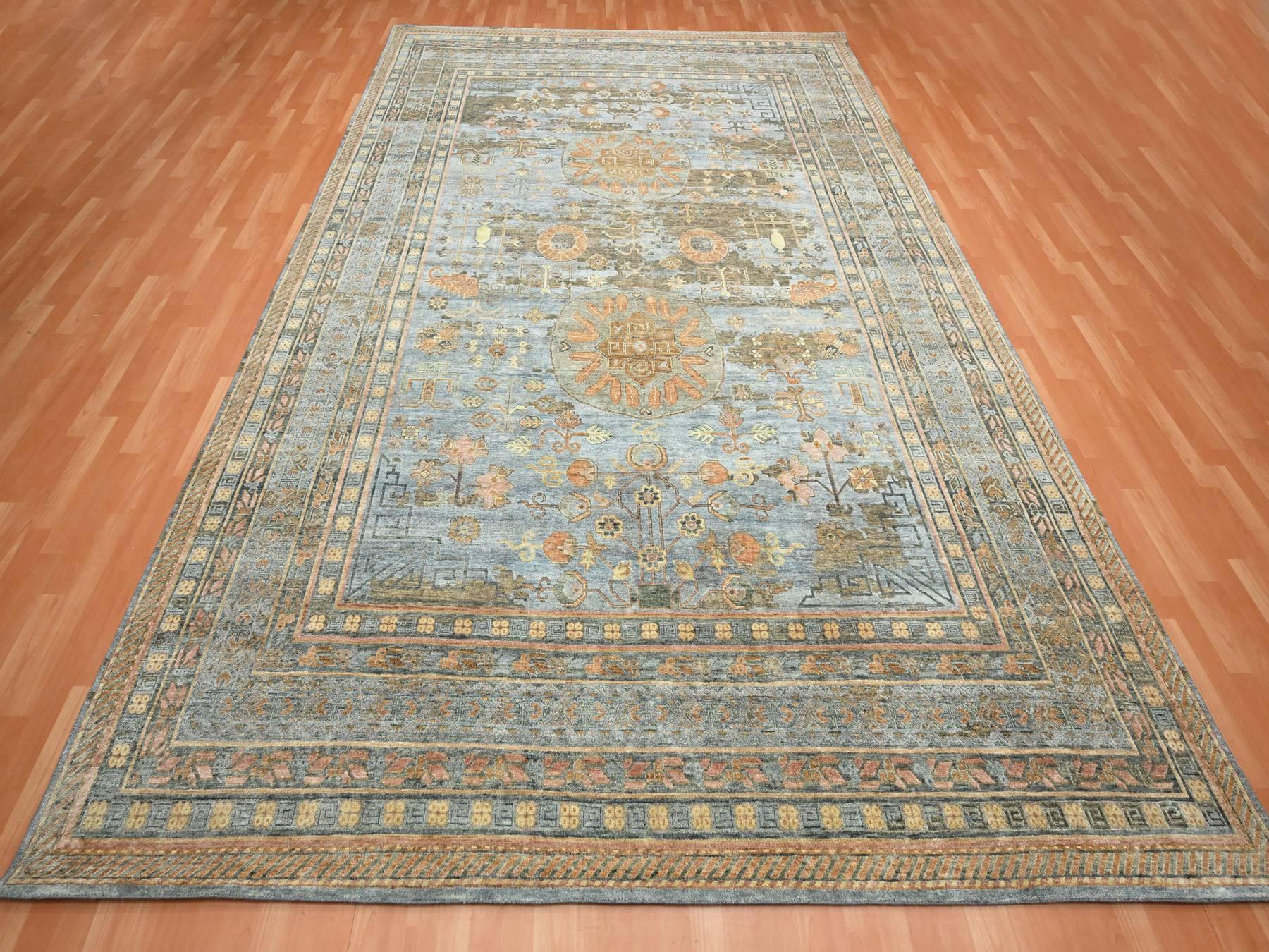 Khotan Khotan hand-knotted wool/silk rug in Blue, 9'11" x 14'2" — SKU O075565 (view 2)