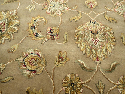 Brown 7'10" x 9'10" Traditional Hand knotted Wool/Silk Rug - Sku: O075579
