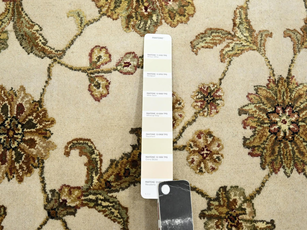 Rajasthan Rajasthan hand-knotted wool/silk rug in Ivory & Beige, 7'8" x 10' — SKU O075589 (view 7)