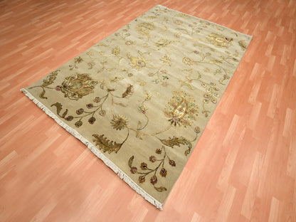 Brown 6'0" x 8'10" Traditional Hand knotted Wool/Silk Rug - Sku: O075603