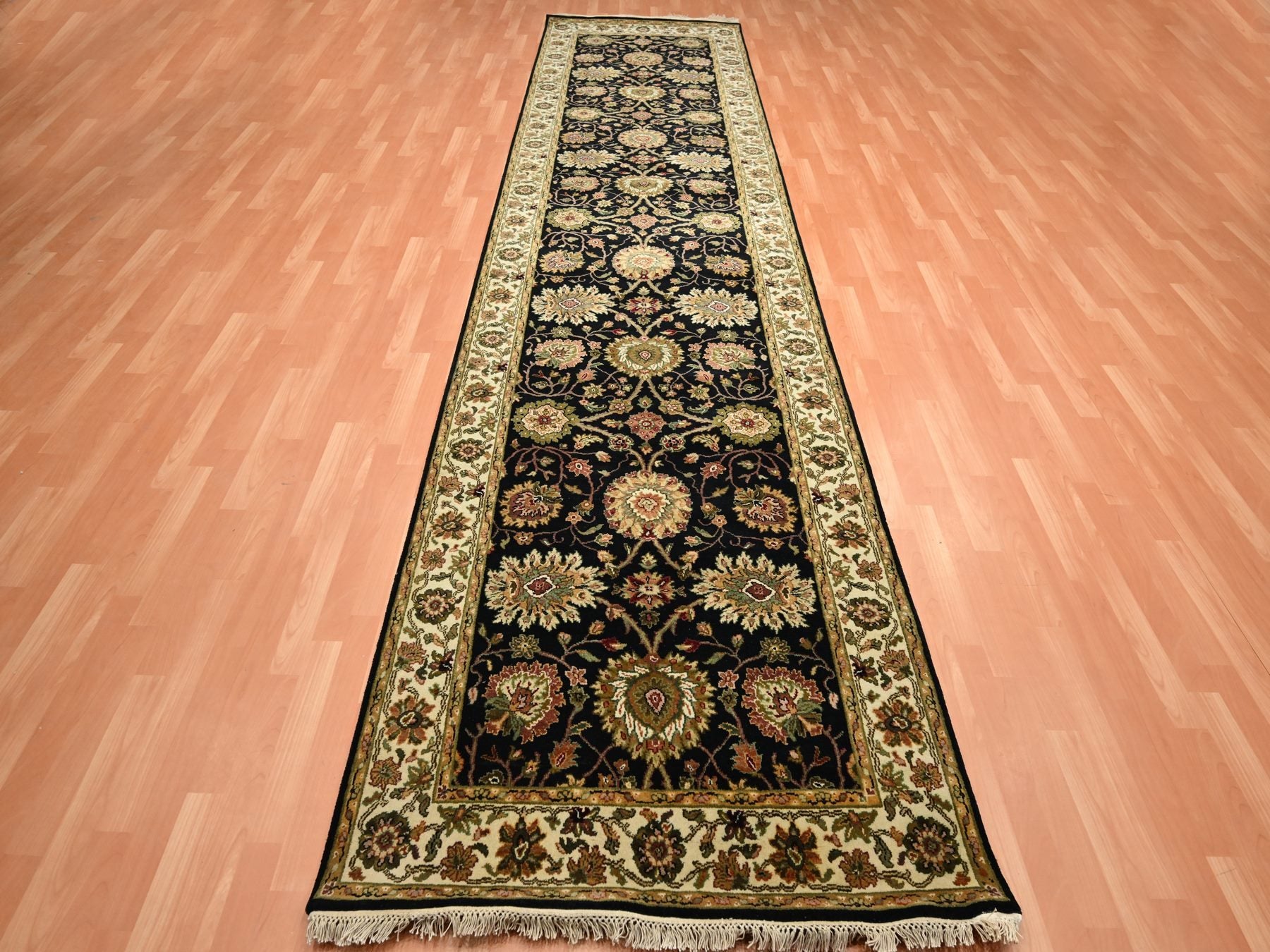 Rajasthan Rajasthan hand-knotted wool/silk runner in Black & Ivory, 4' x 15'9" — SKU O075610 (view 2)