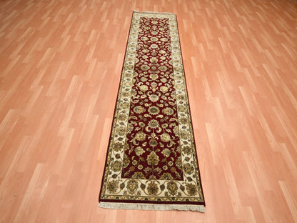 Rajasthan Rajasthan hand-knotted wool/silk runner in Red & Ivory, 2'6" x 9'5" — SKU O075616 (view 2)
