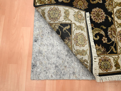 Black 2'6" x 8'0" Rajasthan Hand knotted Wool/Silk Rug - Sku: O075619