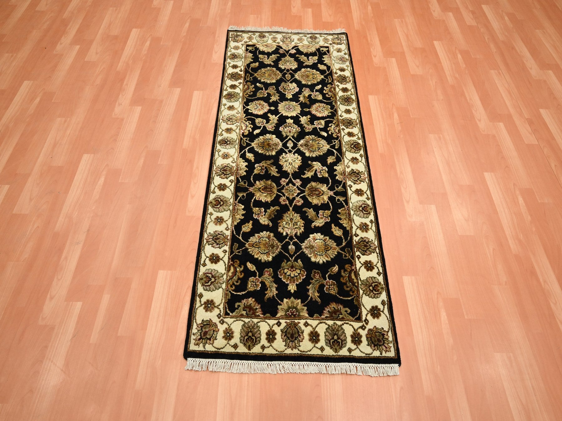 Black 2'7" x 6'2" Traditional Hand knotted Wool/Silk Rug - Sku: O075625