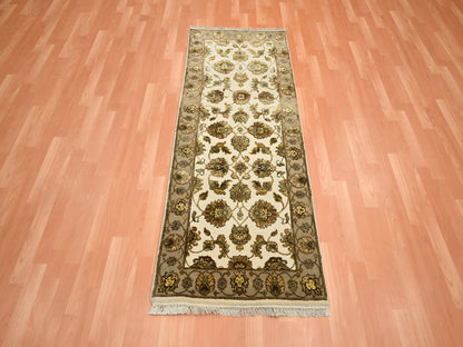 Rajasthan Rajasthan hand-knotted wool/silk runner in Ivory & Beige, 2'6" x 6'2" — SKU O075626 (view 2)