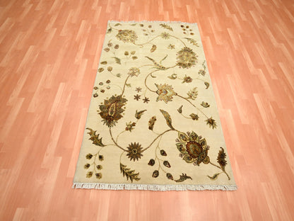Rajasthan hand-knotted wool/silk rug in Ivory, 4' x 5'11" — SKU O075631 (view 2)