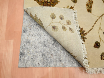 Rajasthan hand-knotted wool/silk rug in Ivory, 4' x 5'11" — SKU O075631 (view 3)