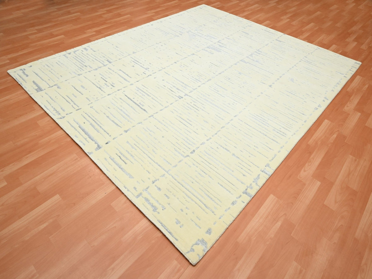 Modern / Contemporary hand-knotted wool rug in Ivory, 8' x 9'9" — SKU O075640 (view 3)