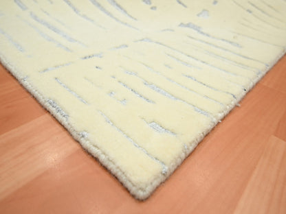 Modern / Contemporary hand-knotted wool rug in Ivory, 9' x 12' — SKU O075641 (view 6)