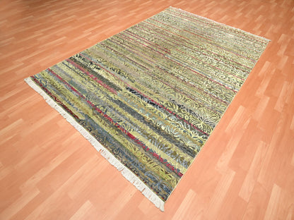 Green 6'1" x 9'1" Modern / Contemporary Hand knotted Wool/Silk Rug - Sku: O075644