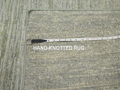 Green 3'11" x 6'1" Modern / Contemporary Hand knotted Silk Rug - Sku: O075655