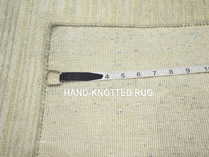 Modern / Contemporary hand-knotted wool/silk rug in Ivory, 2' x 3' — SKU O075660 (view 4)