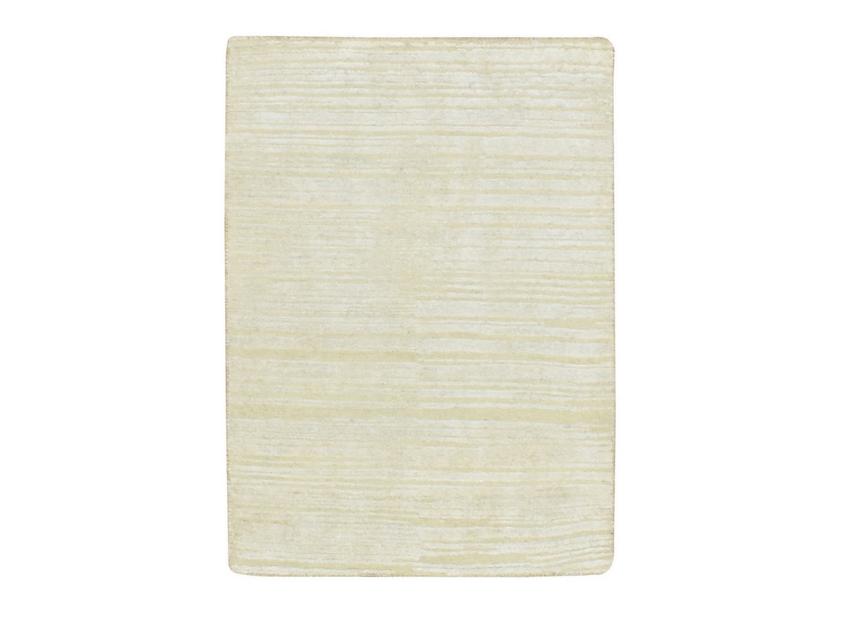 Modern / Contemporary hand-knotted wool/silk rug in Ivory, 2' x 3' — SKU O075661