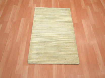 Beige 2'0" x 3'0" Modern and Contemporary Hand knotted Wool/Silk Rug - Sku: O075663