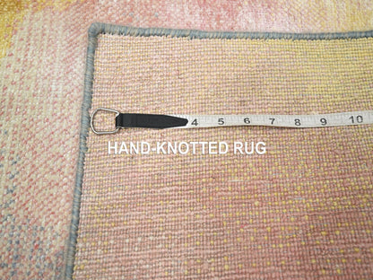 Modern / Contemporary hand-knotted wool/silk rug in Pink, 1'11" x 3'1" — SKU O075665 (view 4)