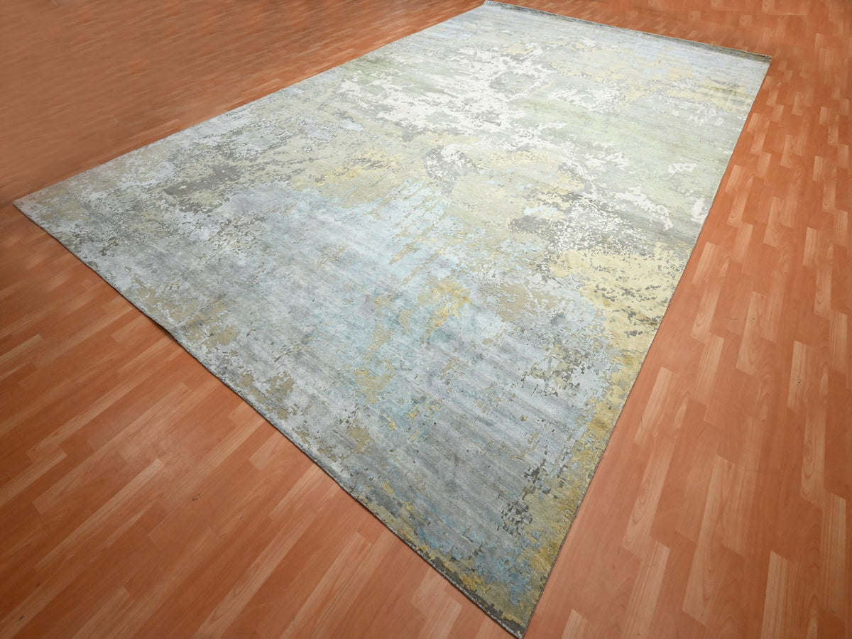 Modern / Contemporary hand-knotted wool/silk rug in Gray, 11'10" x 18'5" — SKU O075672 (view 3)