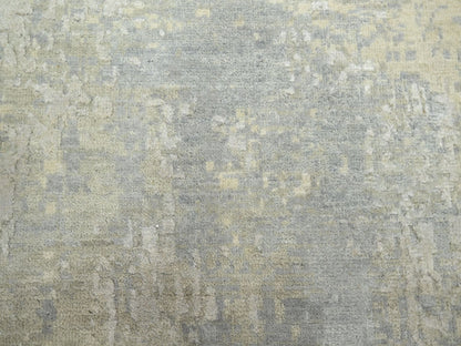 Modern / Contemporary hand-knotted wool/silk rug in Gray, 11'10" x 11'10" — SKU O075675 (view 8)