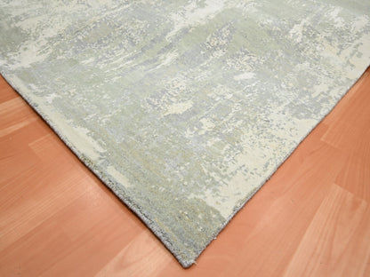 Modern / Contemporary hand-knotted wool/silk rug in Gray, 9' x 11'11" — SKU O075678 (view 6)